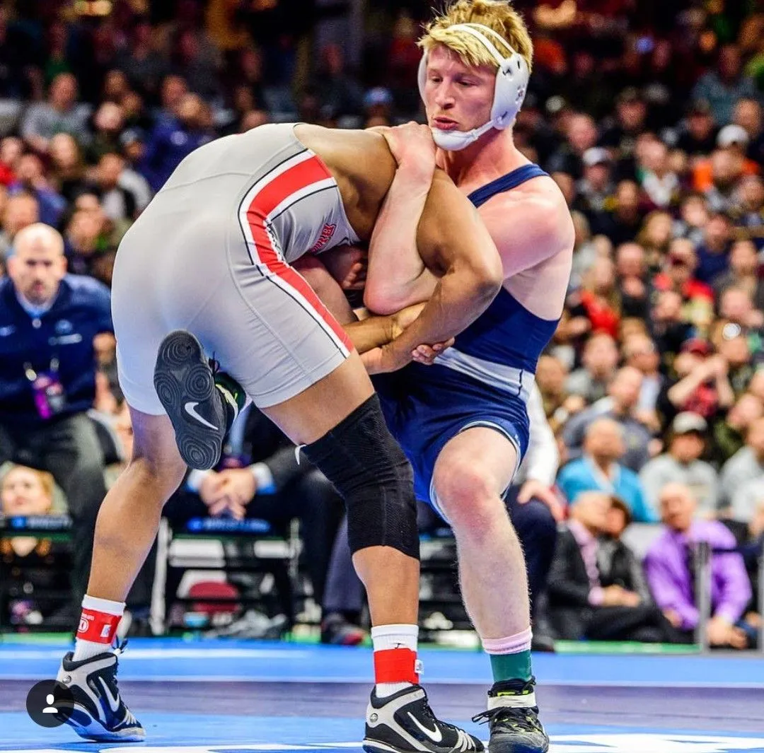 Collegiate Wrestling Singlets | Show Best for Your Performance